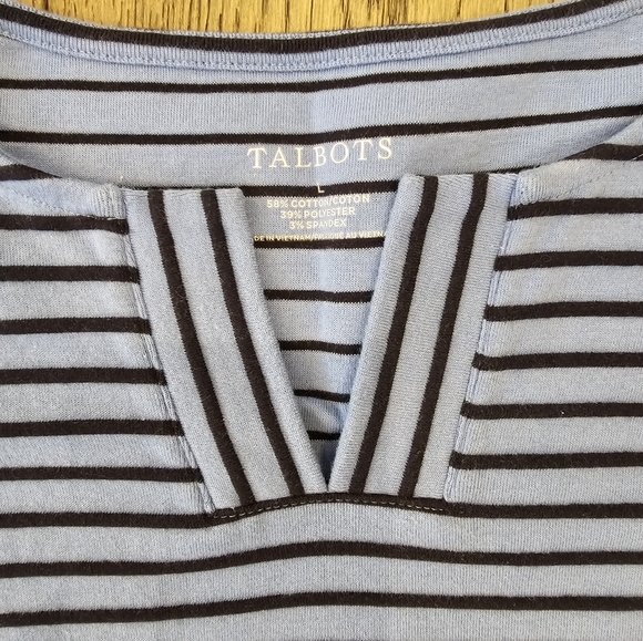 Talbots Split Neck V-Neck Shirt Size L Light Blue Navy Stripe - Picture 2 of 4